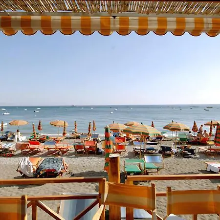 Vittoria Positano