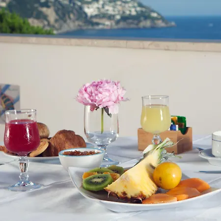 מלון Vittoria 3*