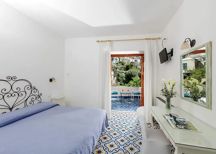 Vittoria 3* Positano