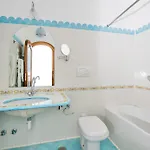 Vittoria Отель