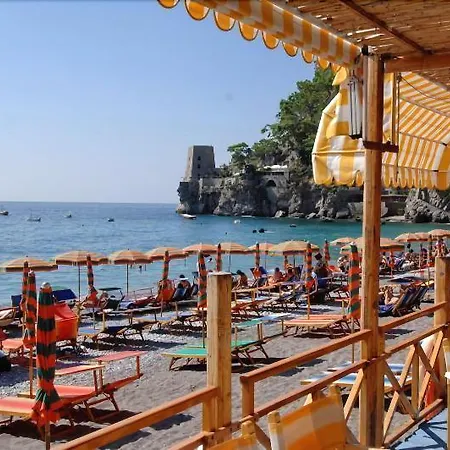 Vittoria ポジターノ