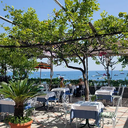Vittoria Hotel