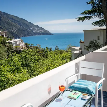 Vittoria ホテル ポジターノ