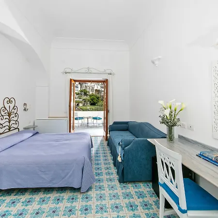 Vittoria ホテル ポジターノ