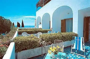 Vittoria 3* ポジターノ